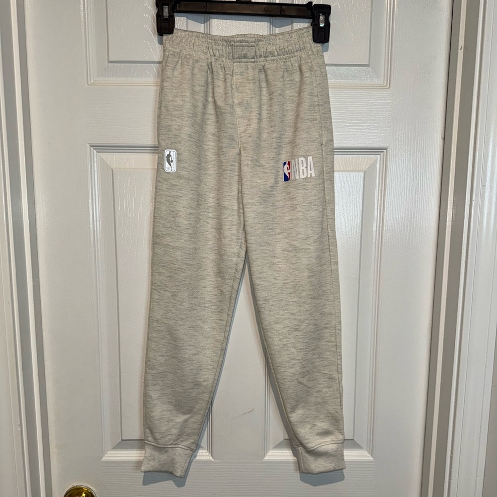 NBA Gray Kids Joggers. Size 8